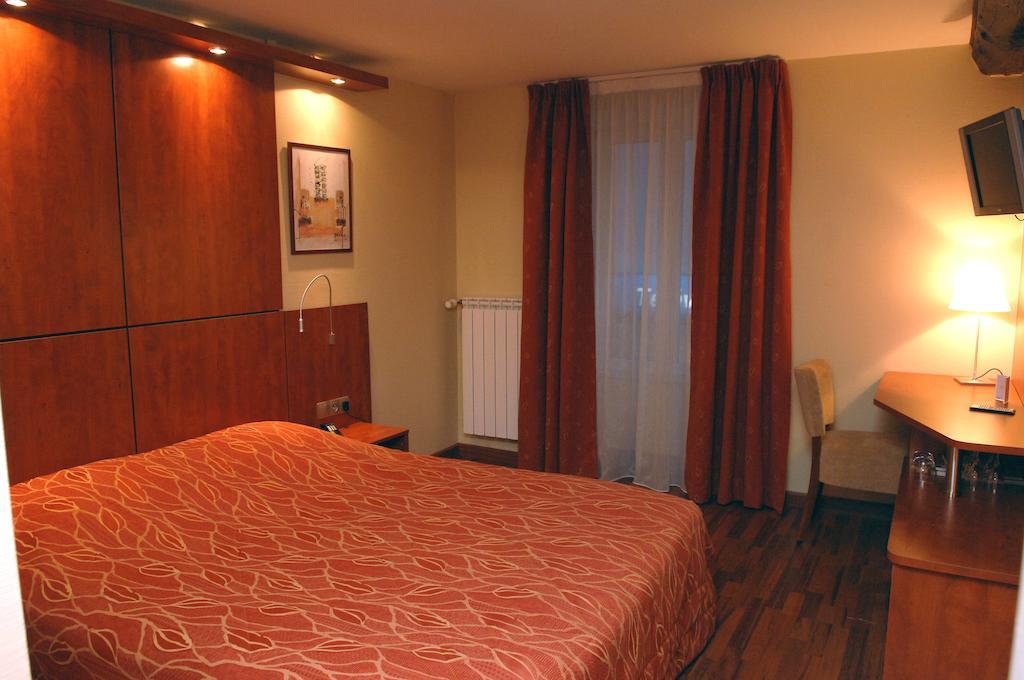Hotel Les Berceaux Épernay Pokoj fotografie